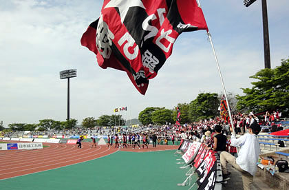 北九州市立本城陸上競技場