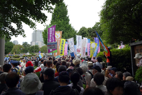 20160605国会議事堂前