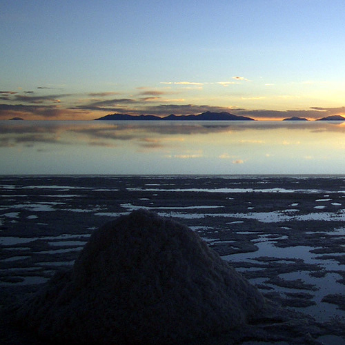 ウユニ塩湖の夕景(2005)